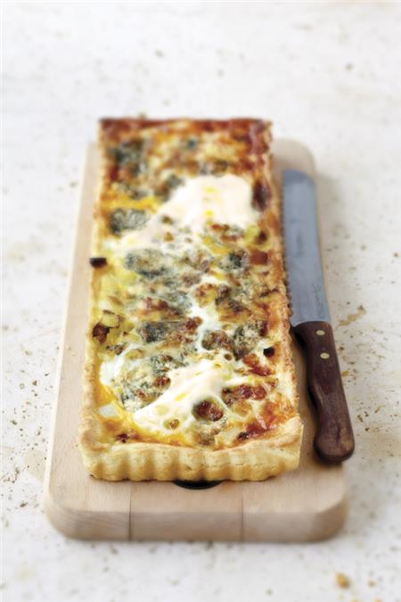 Τάρτα με πράσα και ροκφόρ